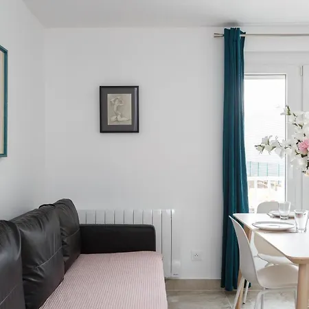 Апартаменты Bat C 1ere Etage Gauche Duplex