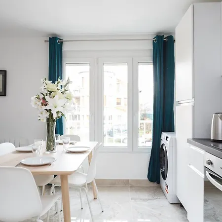 Апартаменты Bat C 1ere Etage Gauche Duplex *