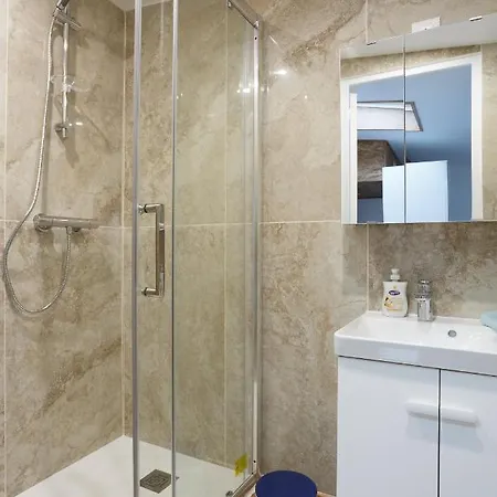 Daire Bat C 1ere Etage Gauche Duplex